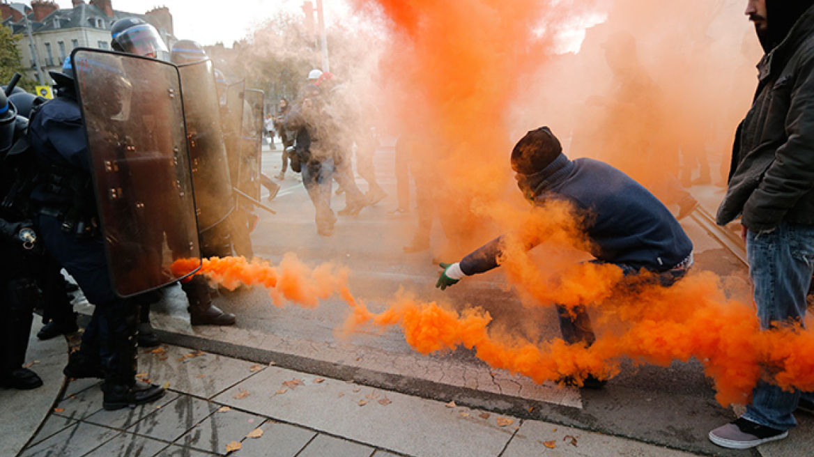 Γαλλία: Συγκρούσεις διαδηλωτών-αστυνομίας σε Τουλούζη και Νάντη